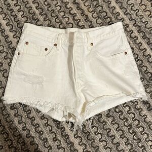 Levi’s 501 distressed shorts